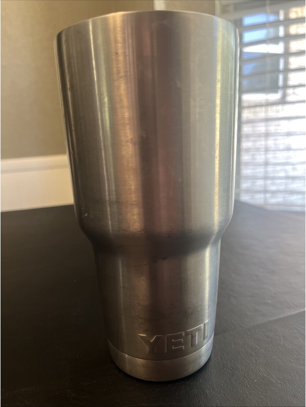 YETI 30 oz Rambler Insulated Stainless Steel Tumbler - 1st Generation NO LID